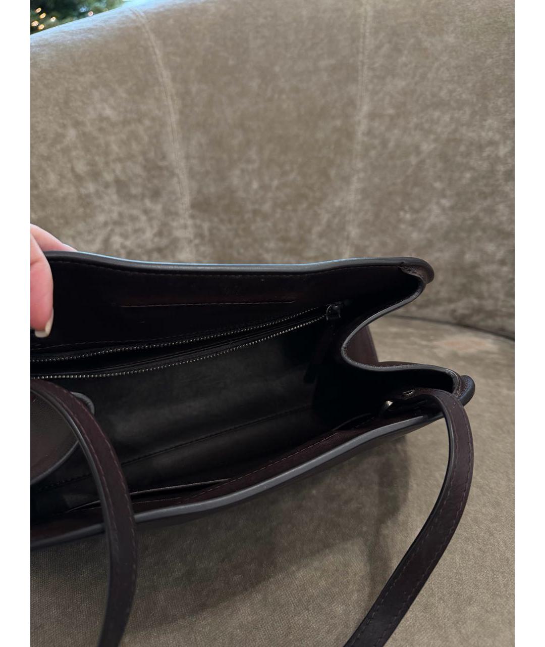 THE ROW Коричневая кожаная сумка с короткими ручками, фото 4