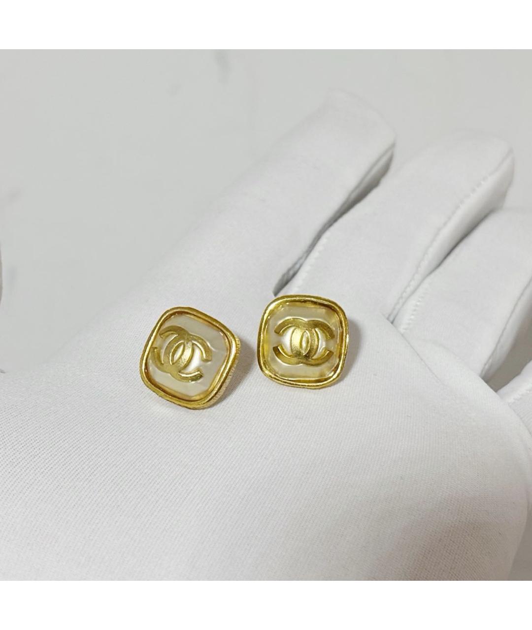 CHANEL Золотые металлические серьги, фото 3