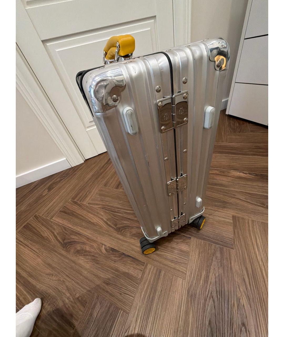Rimowa Серебрянный чемодан, фото 6