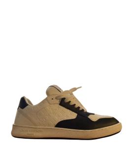 LOUIS VUITTON Кроссовки