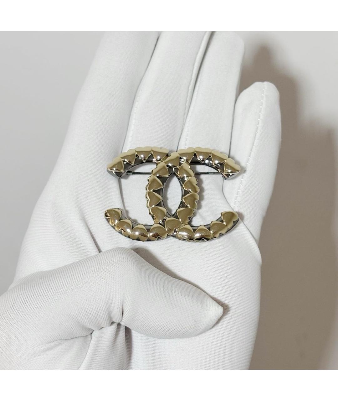 CHANEL Золотая металлическая булавка / брошь, фото 2