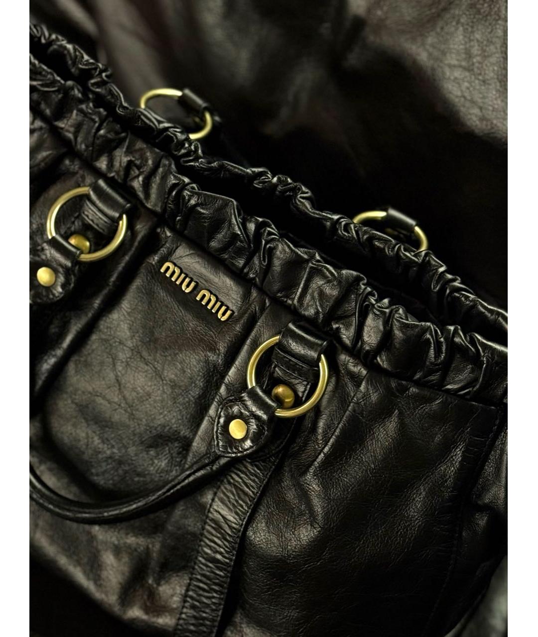 MIU MIU Черная кожаная сумка с короткими ручками, фото 5