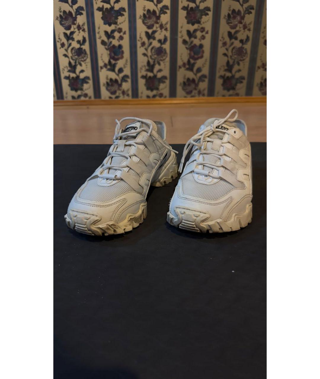 VALENTINO Белые текстильные кроссовки, фото 2