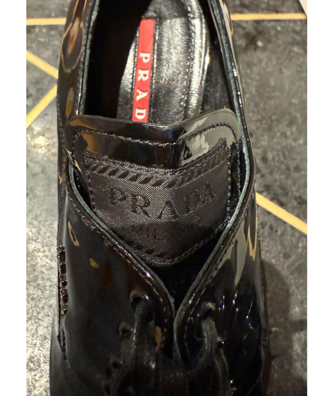 PRADA Черные ботильоны из лакированной кожи, фото 5