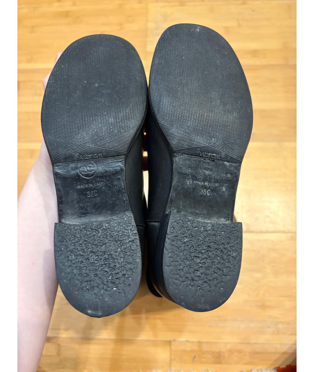 CHANEL Черные кожаные сапоги, фото 5