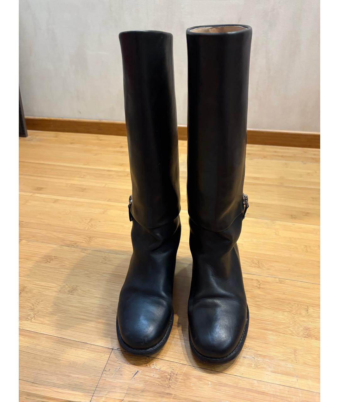 CHANEL Черные кожаные сапоги, фото 2