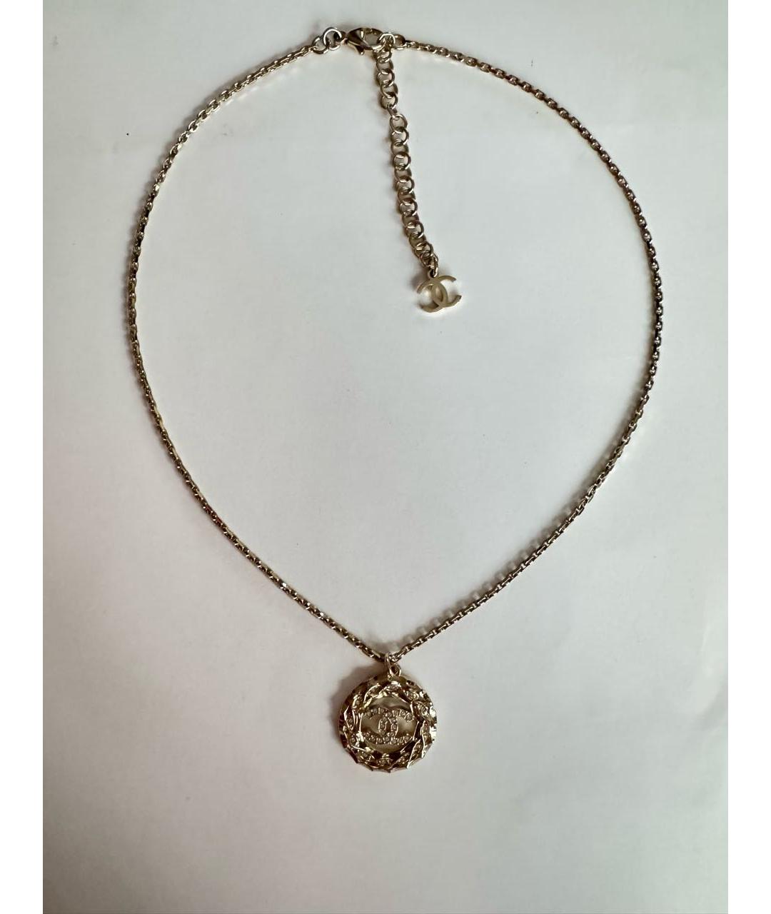 CHANEL Золотая металлическая подвеска, фото 6