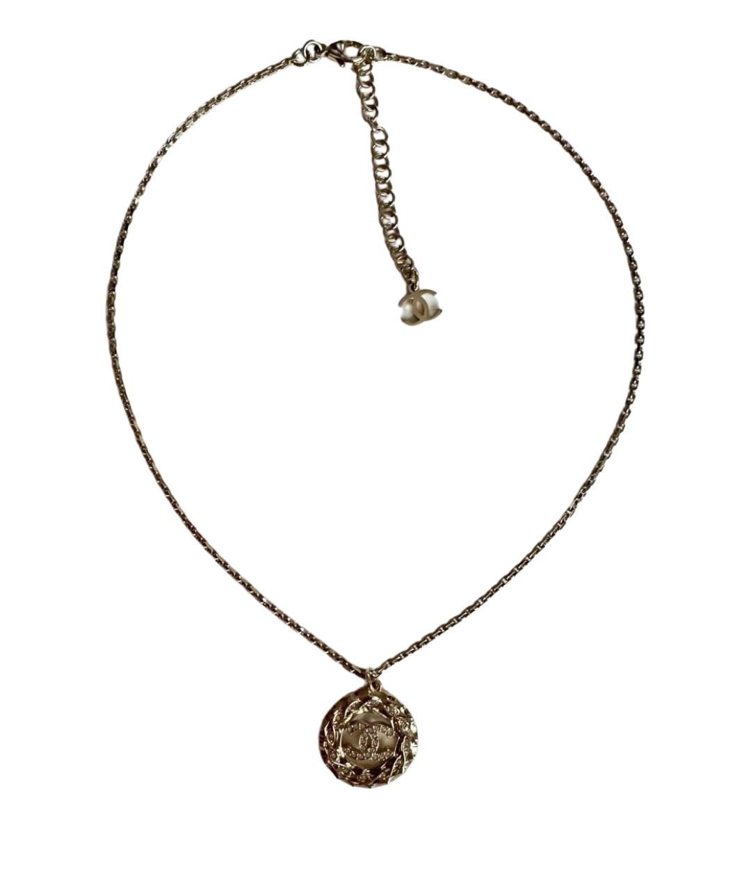 CHANEL Золотая металлическая подвеска, фото 1