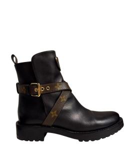 LOUIS VUITTON Ботинки