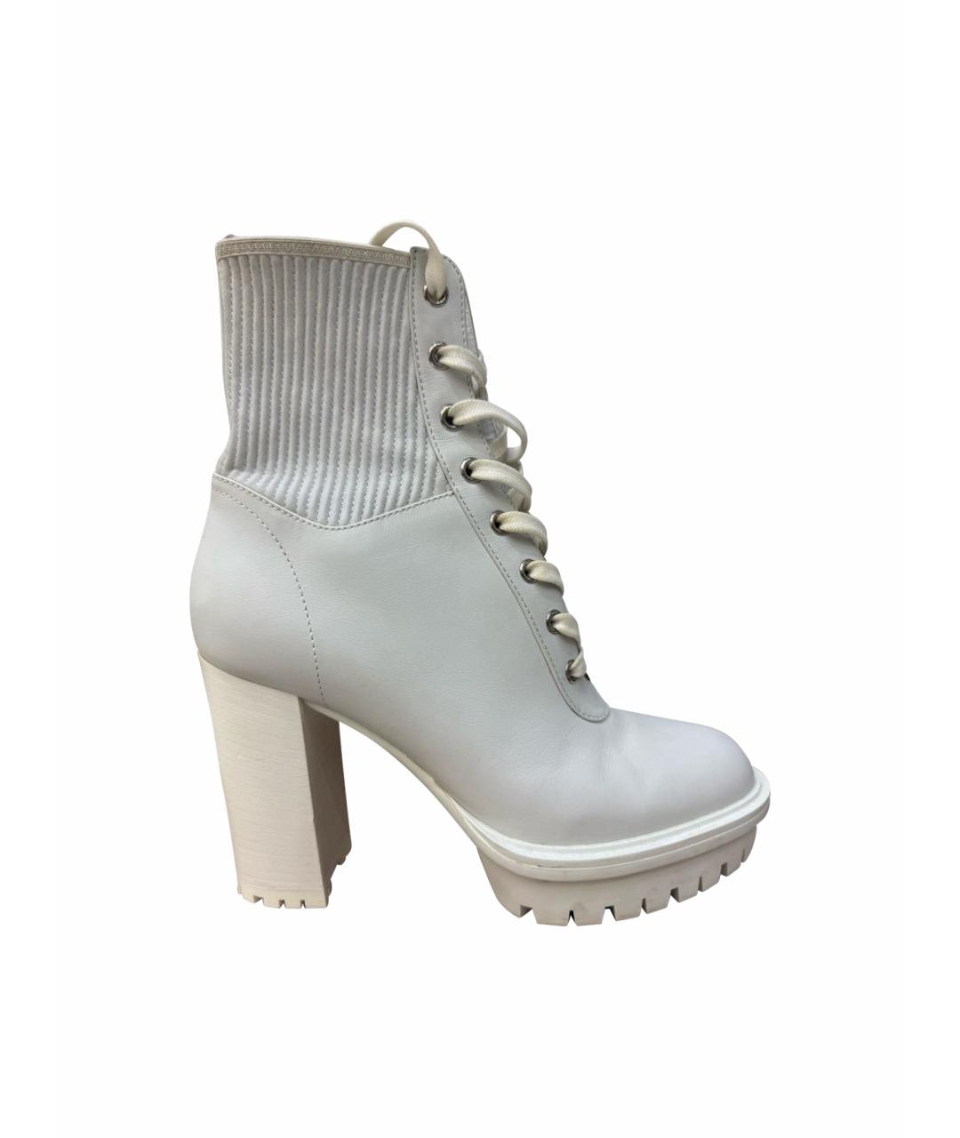 GIANVITO ROSSI Белые кожаные ботильоны, фото 1