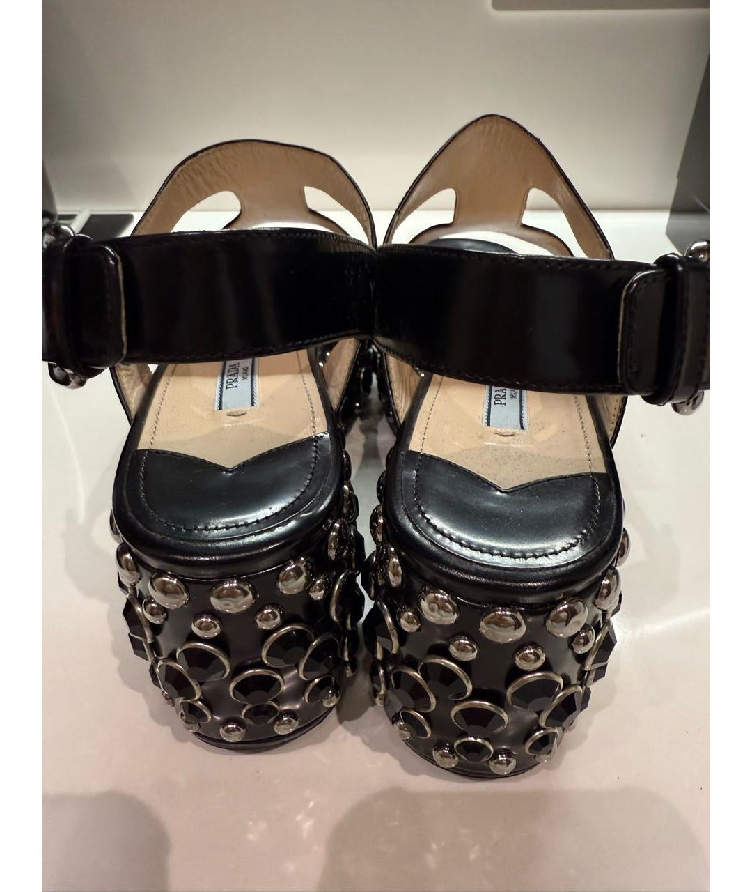 PRADA Черные босоножки из лакированной кожи, фото 4