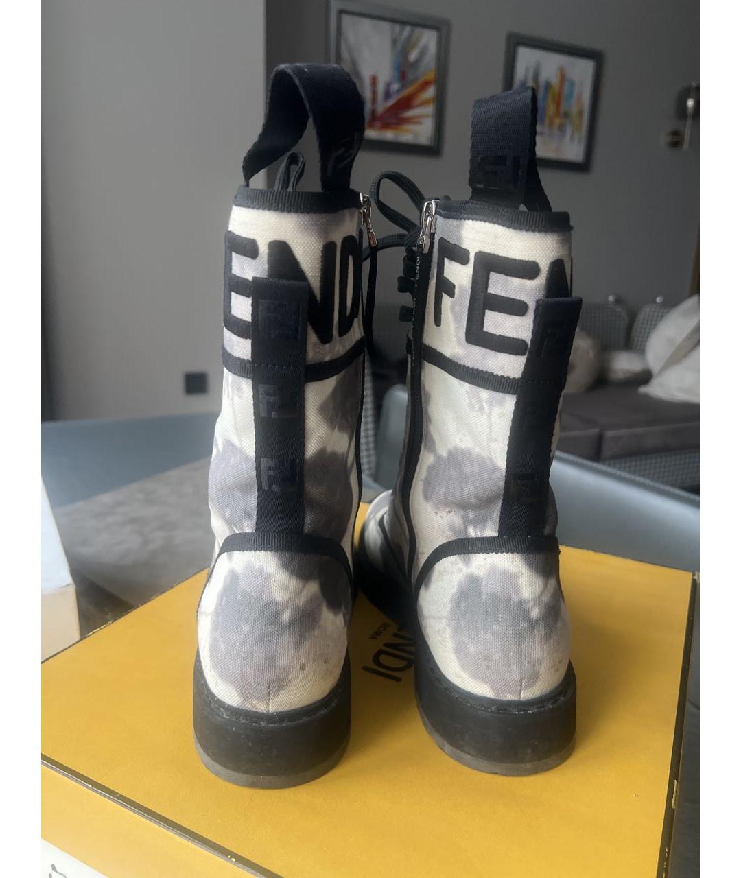 FENDI Серые текстильные высокие ботинки, фото 2