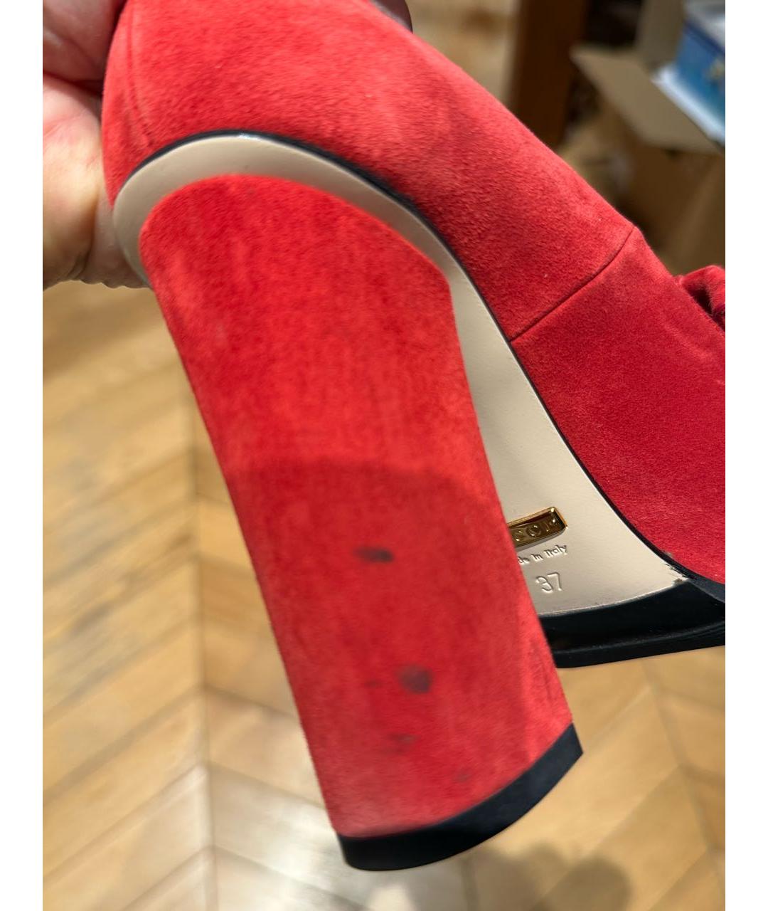 GUCCI Красные замшевые туфли, фото 4