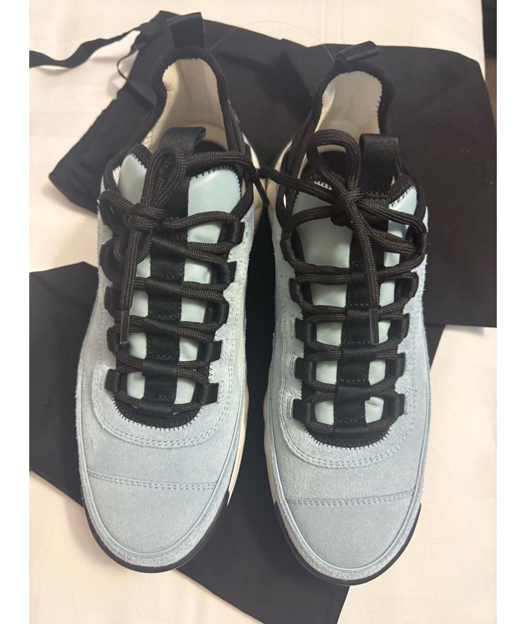 CHANEL Голубые замшевые кроссовки, фото 2