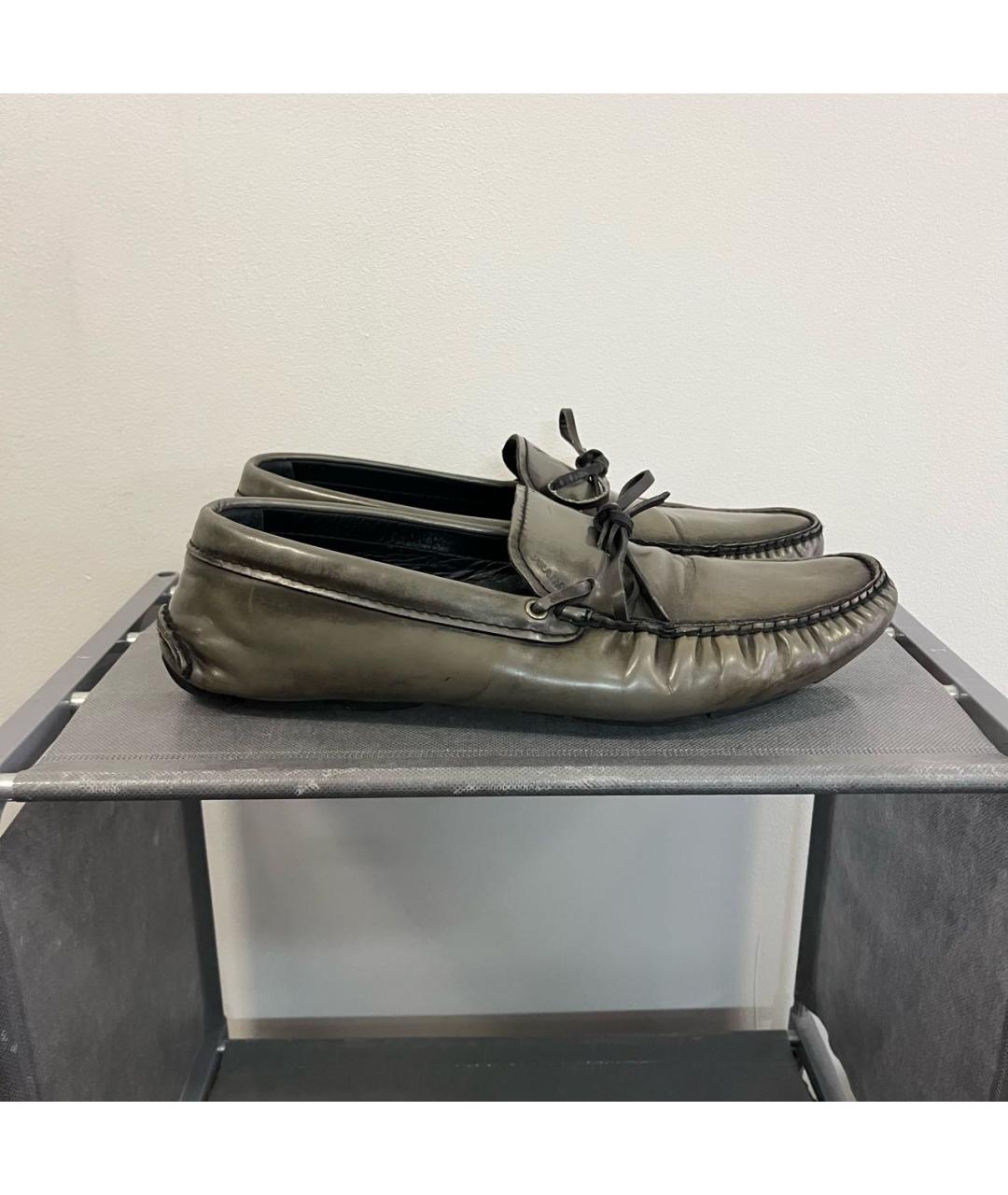 PRADA Серые мокасины из лакированной кожи, фото 8