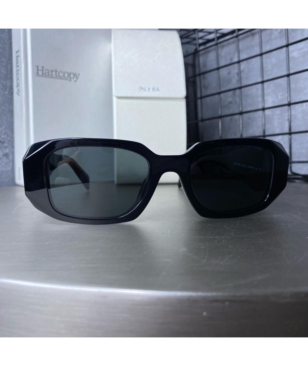 PRADA Черные пластиковые солнцезащитные очки, фото 6
