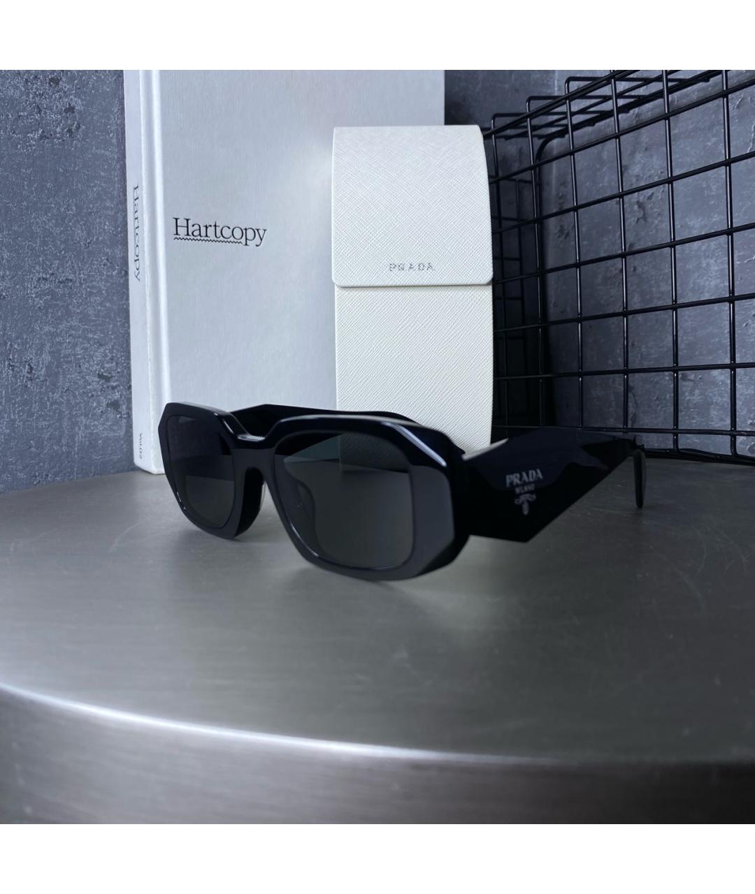 PRADA Черные пластиковые солнцезащитные очки, фото 3