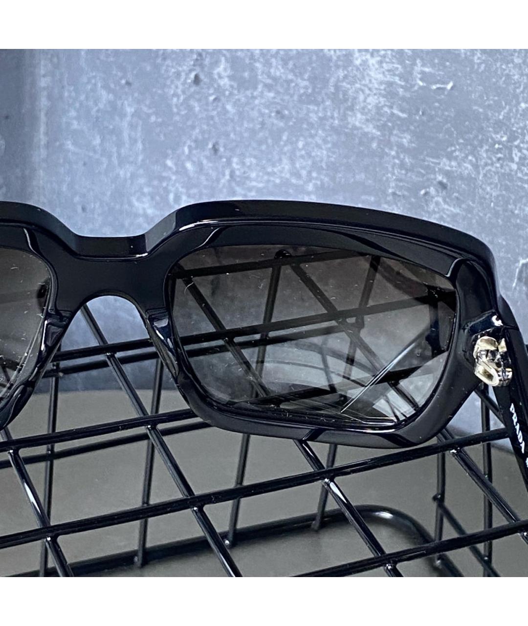 PRADA Черные пластиковые солнцезащитные очки, фото 8