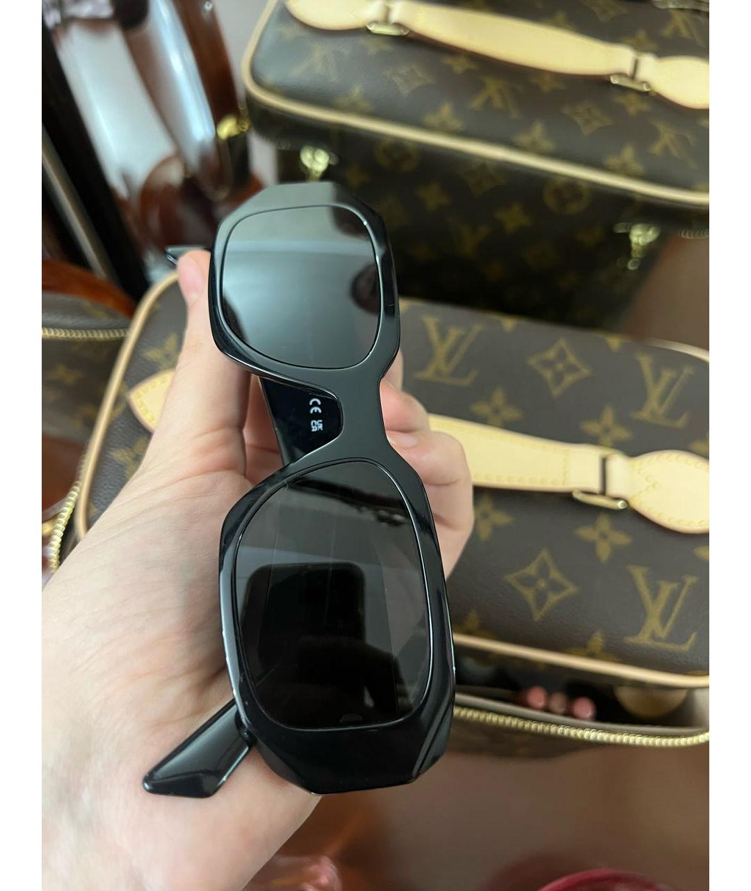 PRADA Черные пластиковые солнцезащитные очки, фото 5