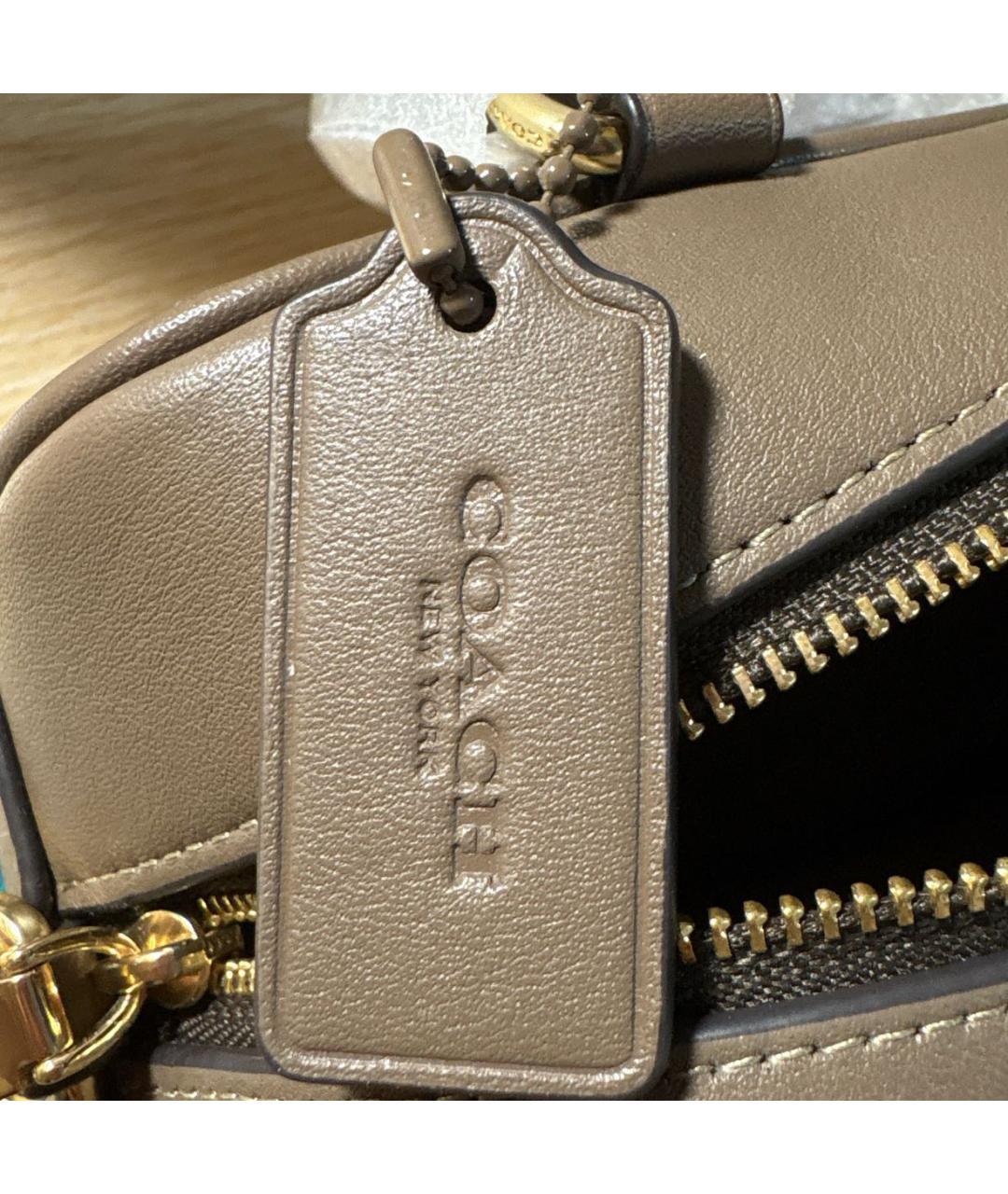 COACH Бежевая кожаная сумка с короткими ручками, фото 6