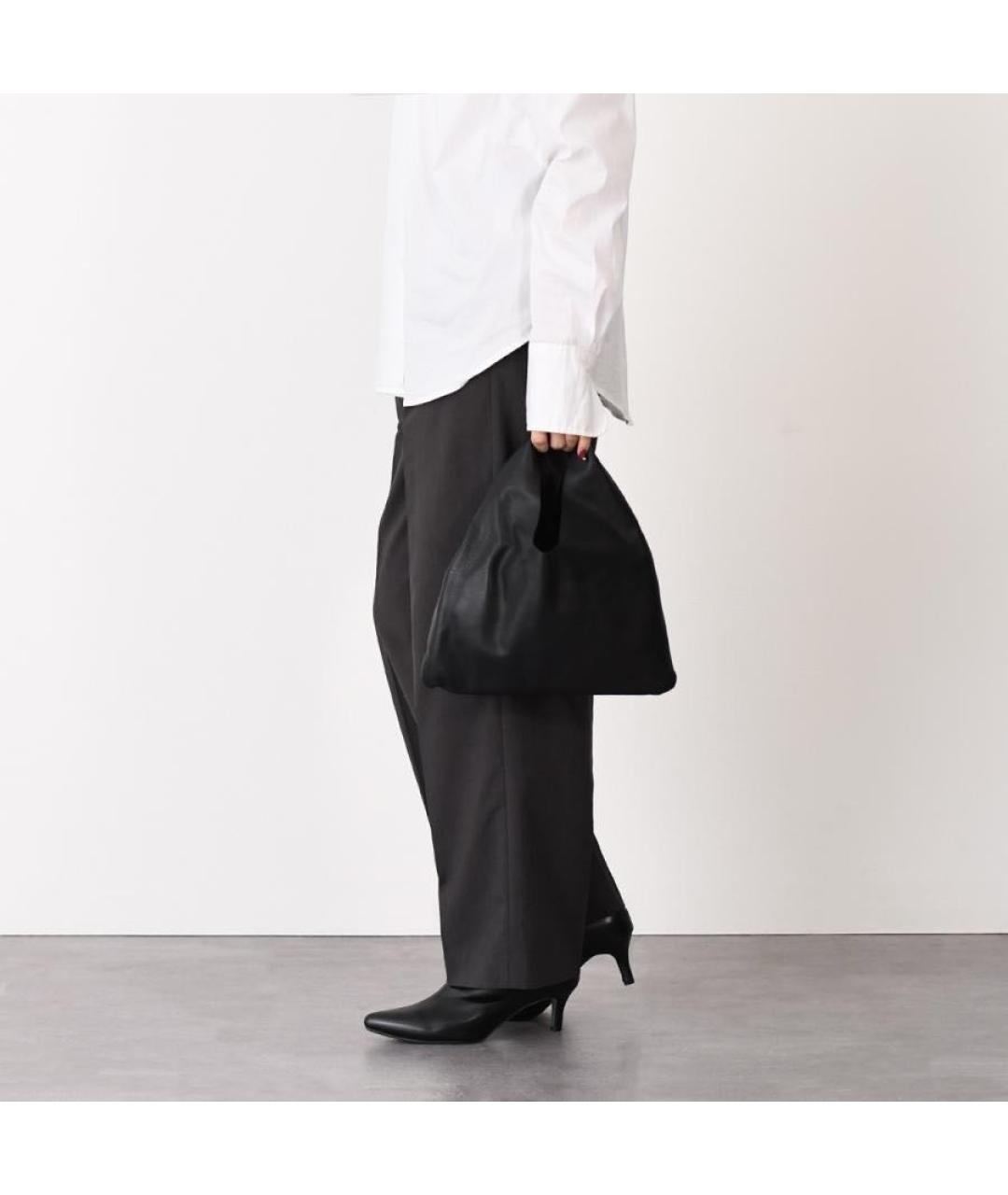 THE ROW Черная кожаная сумка с короткими ручками, фото 5