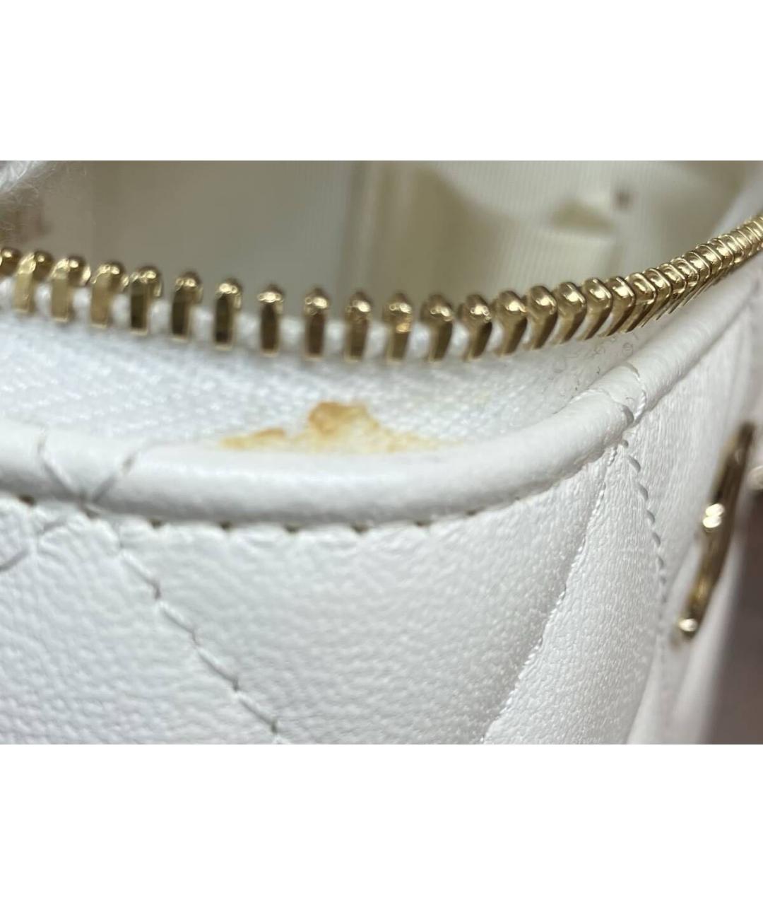 CHANEL Белая кожаная сумка через плечо, фото 5