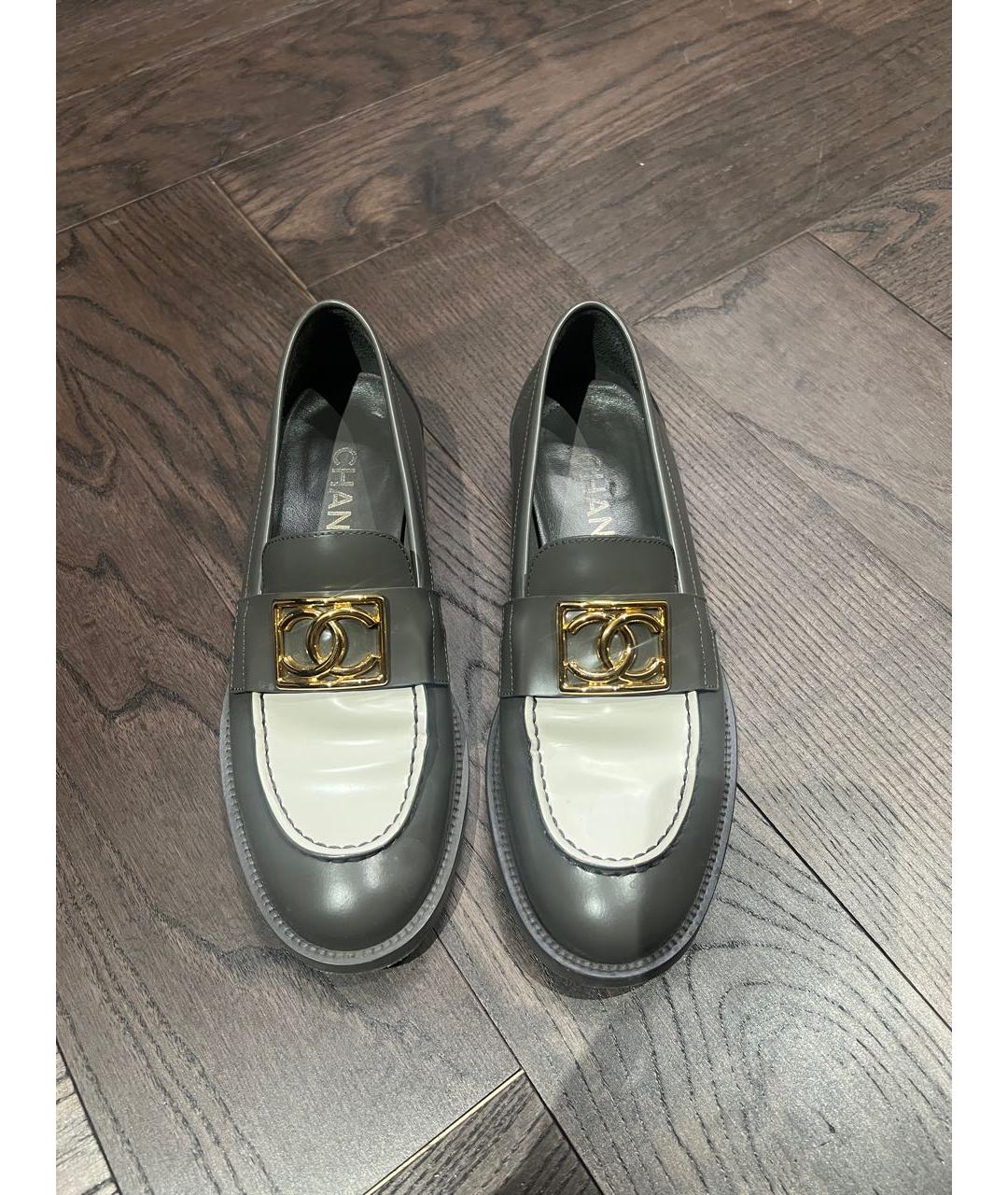 CHANEL Серые кожаные лоферы, фото 2