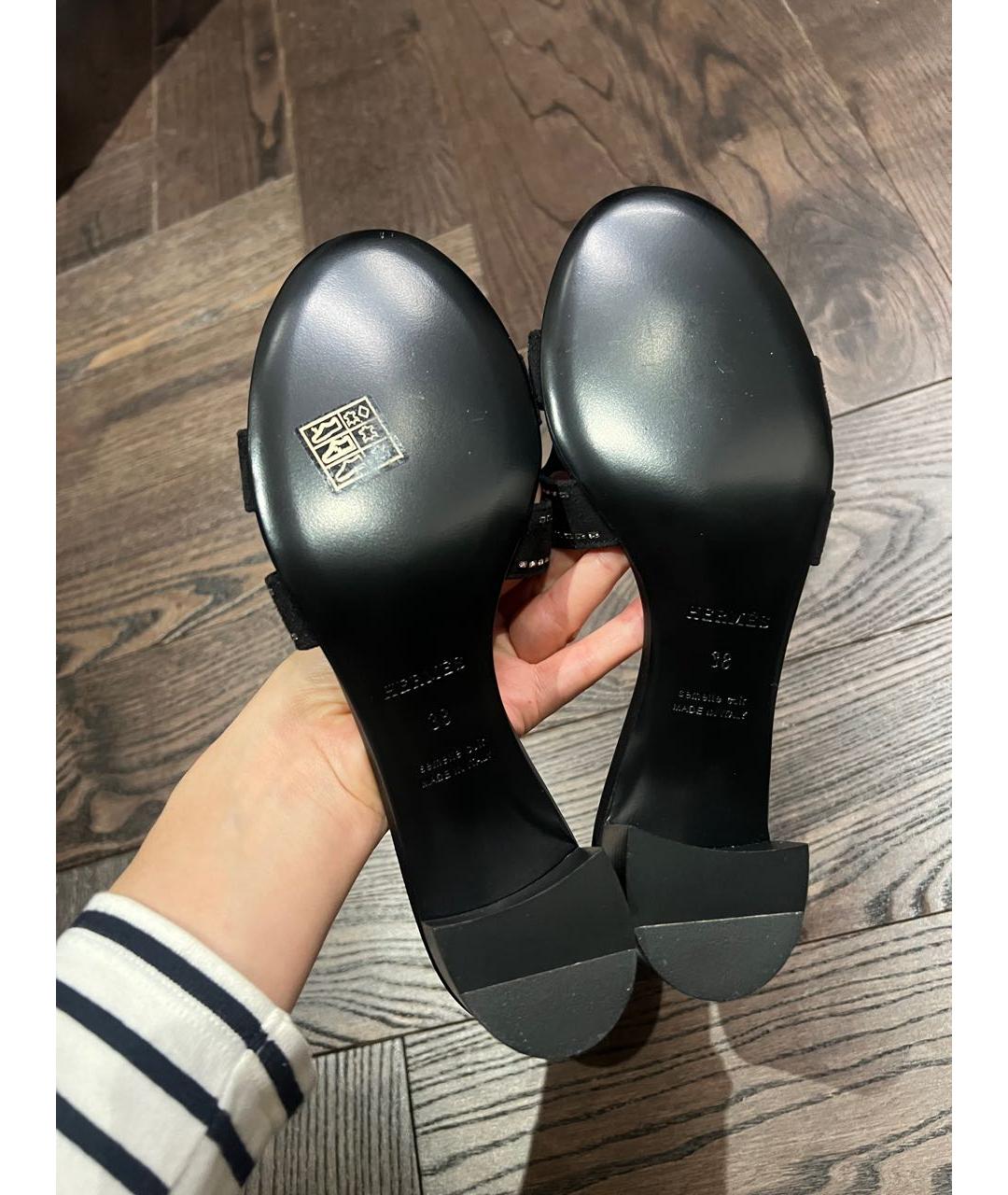 HERMES Черные замшевые мюли, фото 4