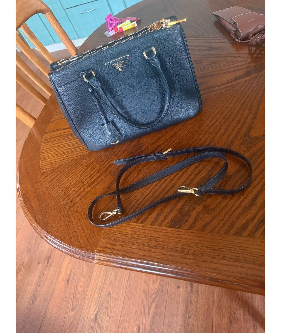 PRADA Черная кожаная сумка тоут, фото 2