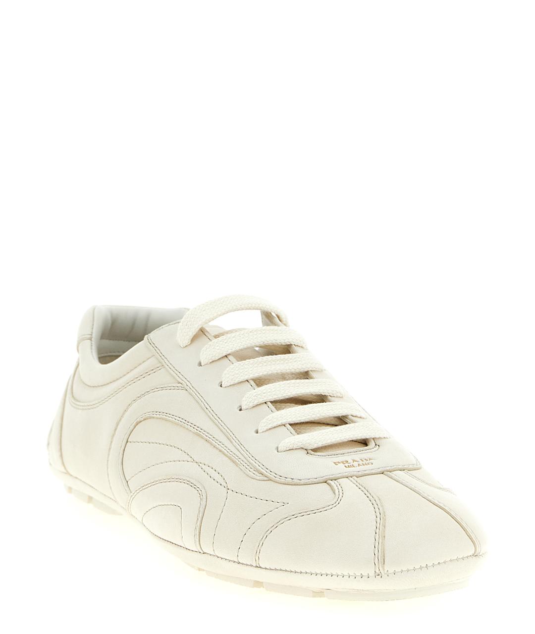 PRADA Белые кожаные низкие кроссовки / кеды, фото 2