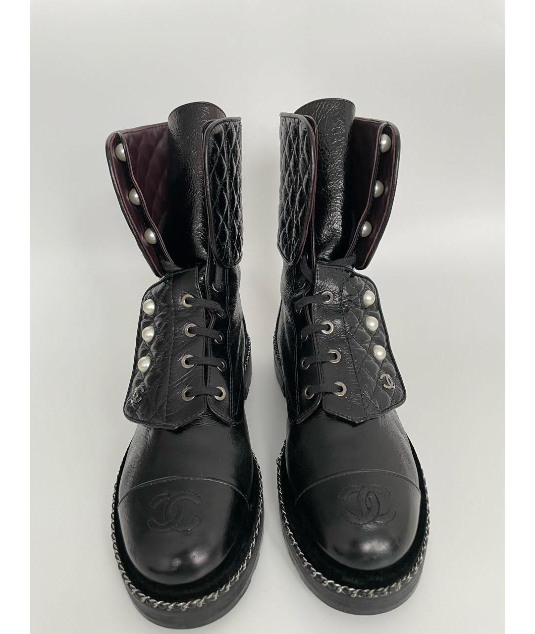 CHANEL Черные ботинки из лакированной кожи, фото 7