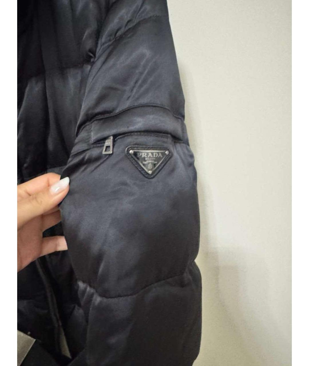 PRADA Черный полиэстеровый пуховик, фото 4