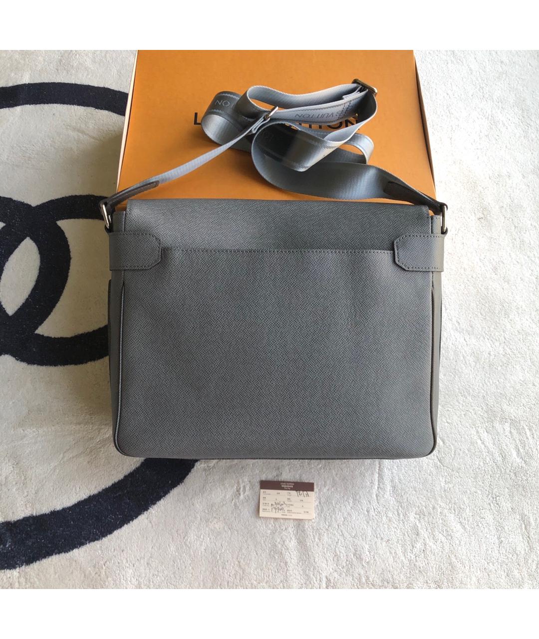 LOUIS VUITTON Серая кожаная сумка через плечо, фото 2