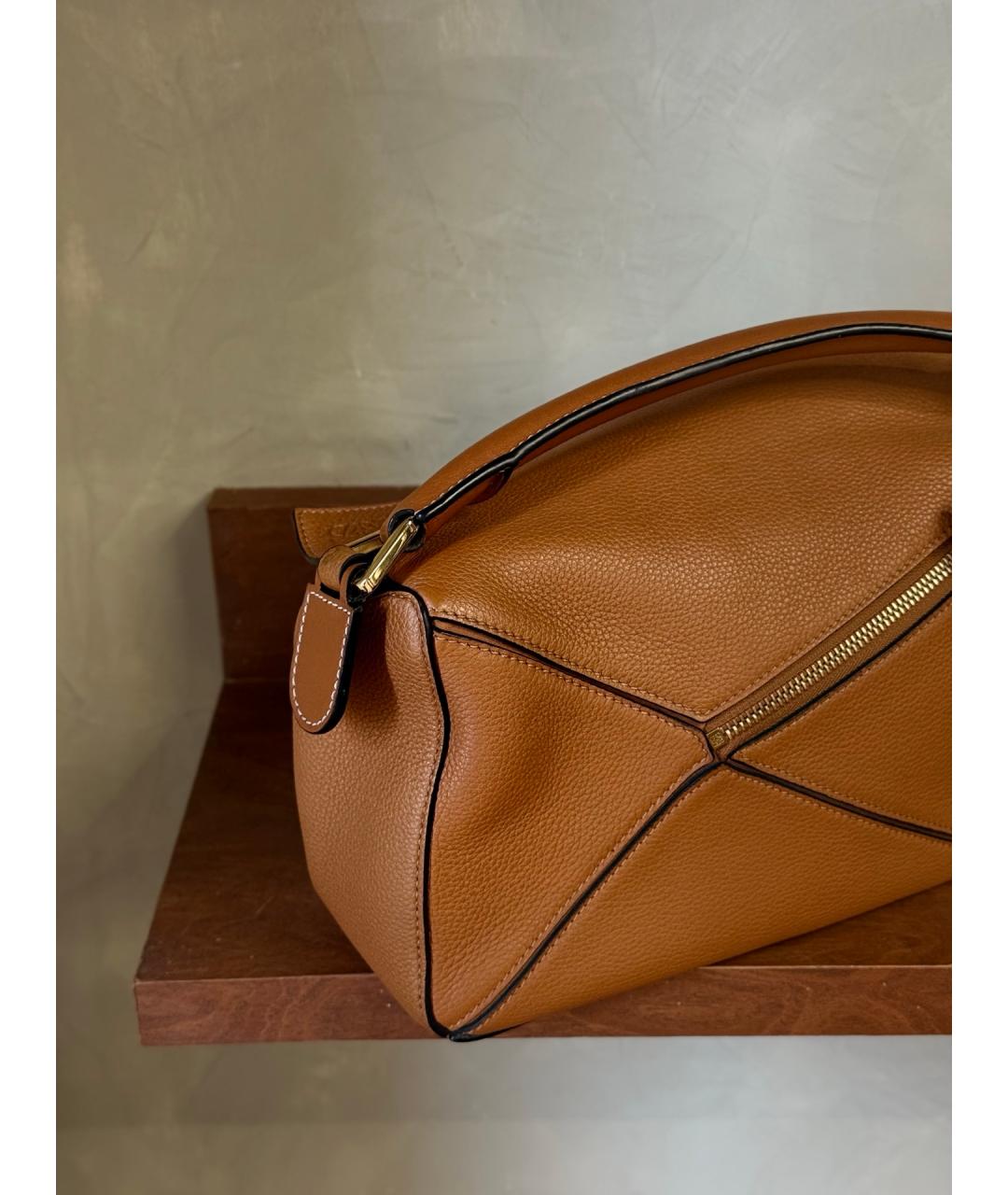 LOEWE Коричневая кожаная сумка с короткими ручками, фото 5