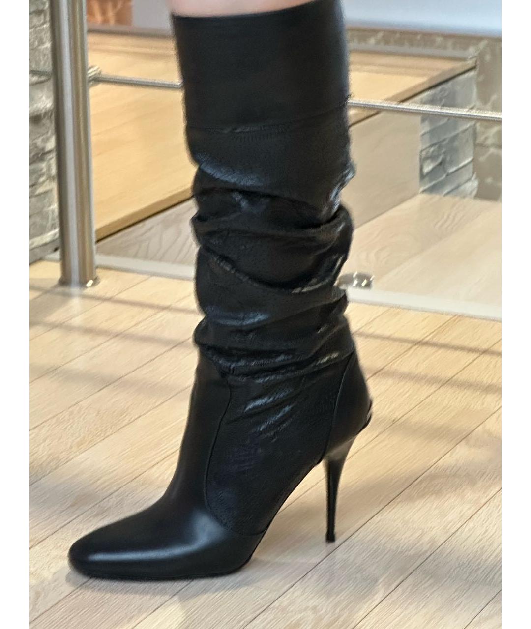 BURBERRY Черные кожаные сапоги, фото 5