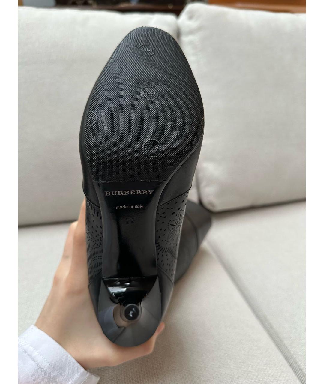 BURBERRY Черные кожаные сапоги, фото 6