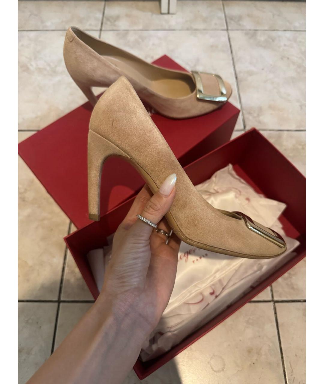 ROGER VIVIER Розовые замшевые туфли, фото 5