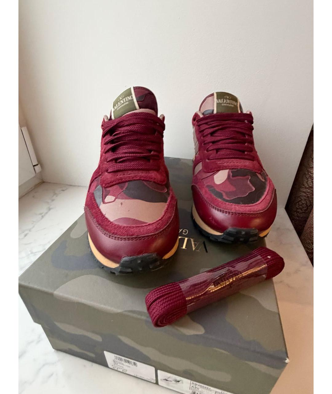 VALENTINO Бордовые замшевые кроссовки, фото 3