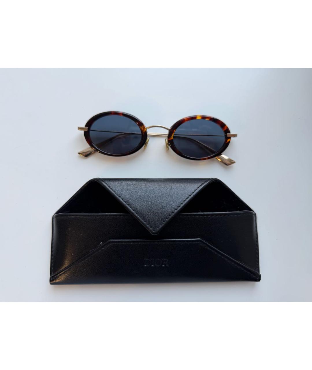 CHRISTIAN DIOR Коричневые пластиковые солнцезащитные очки, фото 5