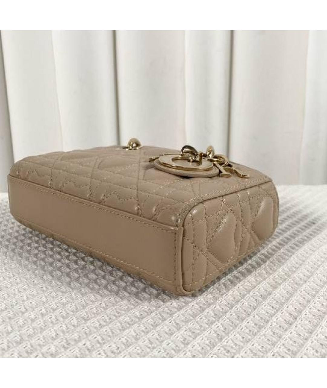 CHRISTIAN DIOR Бежевая кожаная сумка с короткими ручками, фото 5