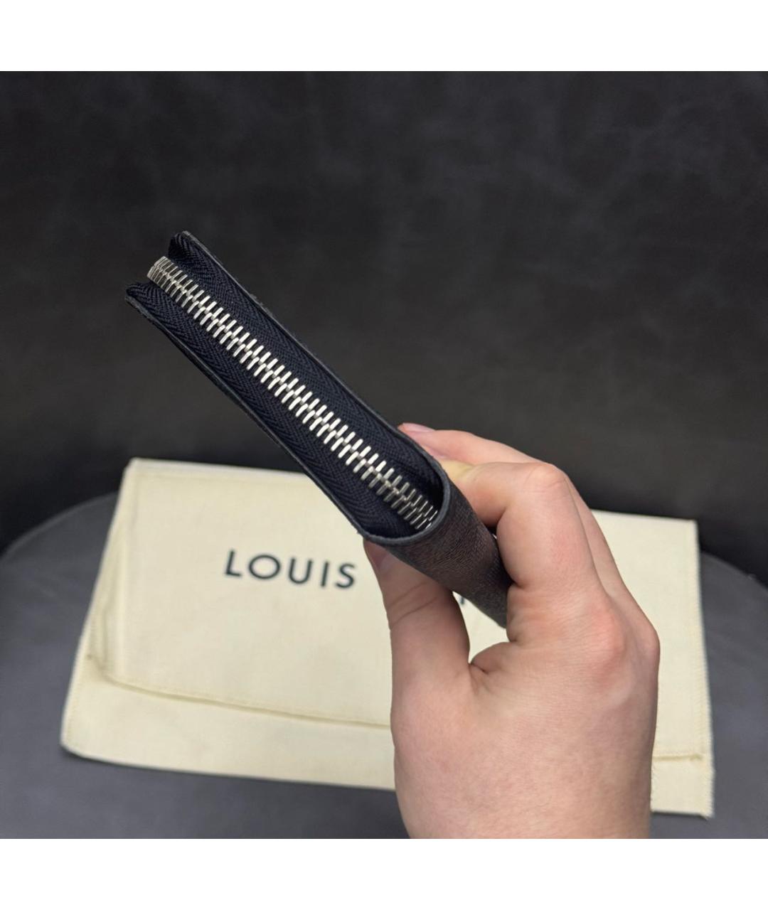 LOUIS VUITTON Антрацитовый кожаный кошелек, фото 5