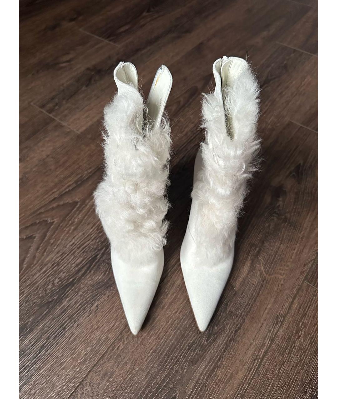 HELMUT LANG Белые замшевые ботильоны, фото 2