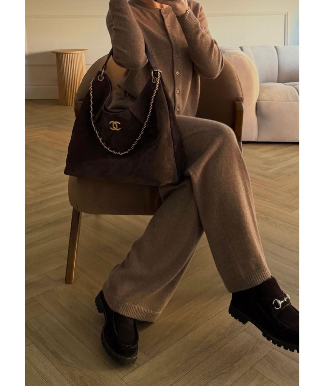 CHANEL Коричневая замшевая сумка через плечо, фото 6