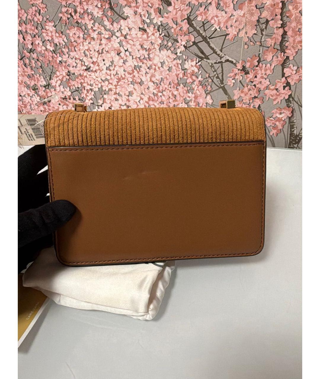 MICHAEL KORS Горчичная кожаная сумка через плечо, фото 3