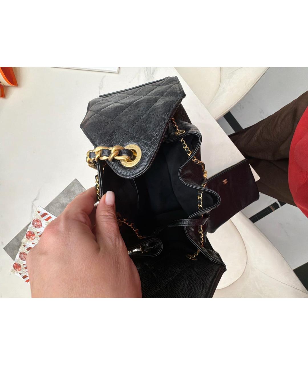 CHANEL Черная кожаная сумка через плечо, фото 4