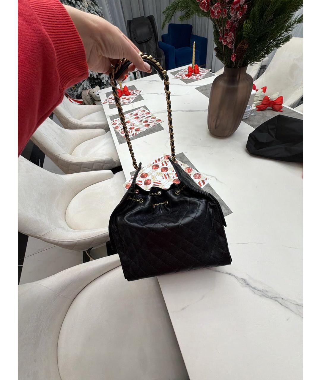 CHANEL Черная кожаная сумка через плечо, фото 5