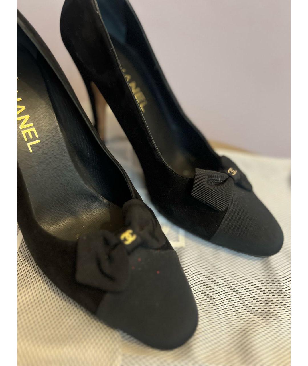 CHANEL Черные замшевые туфли, фото 2
