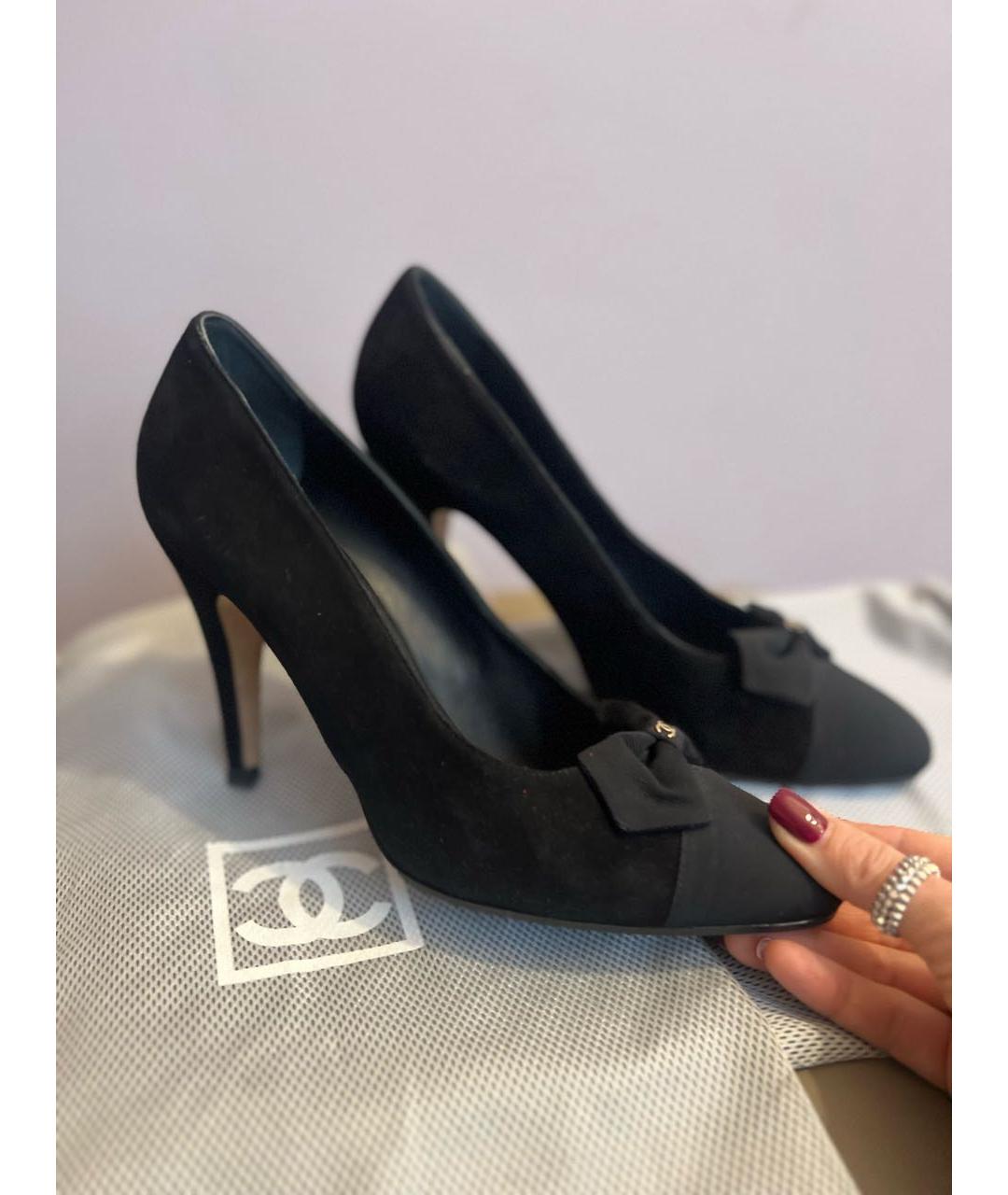 CHANEL Черные замшевые туфли, фото 3