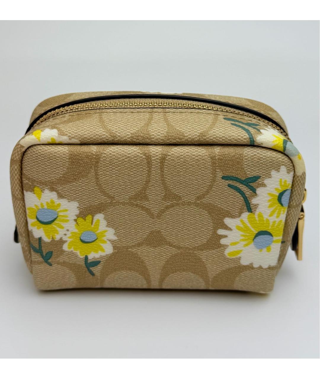 COACH Бежевая ключница, фото 3