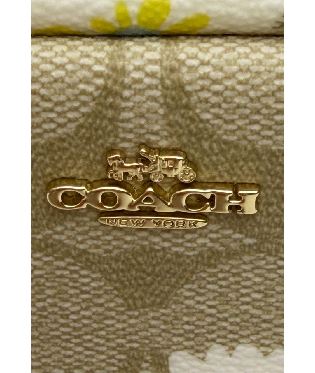 COACH Бежевая ключница, фото 4